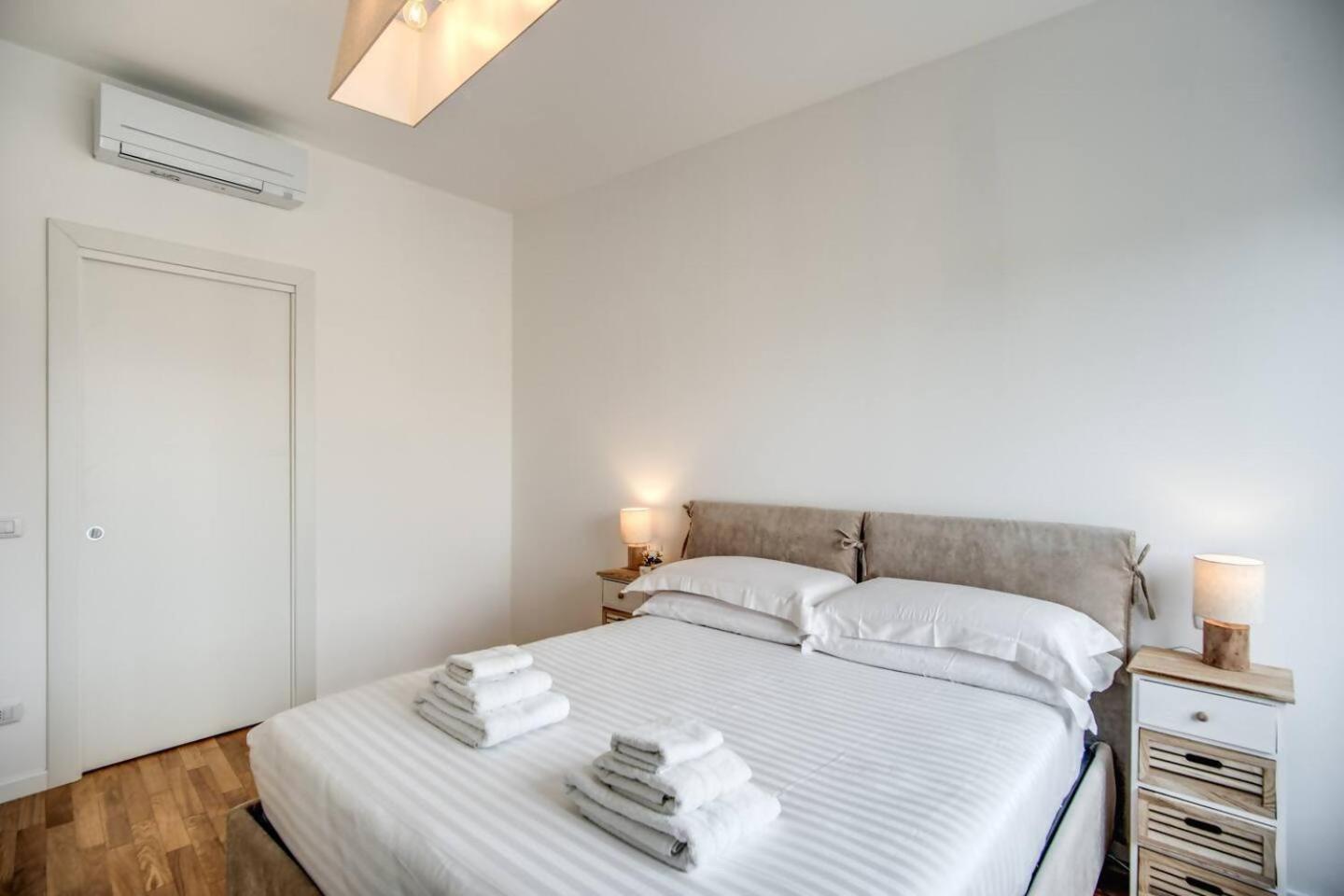 Naos Suite Close Popolo Square Rome Bagian luar foto