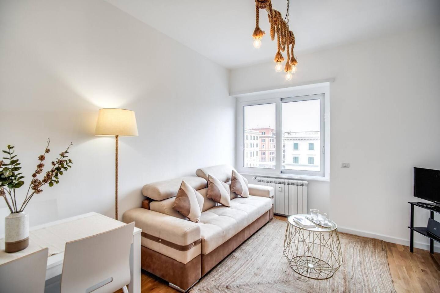 Naos Suite Close Popolo Square Rome Bagian luar foto