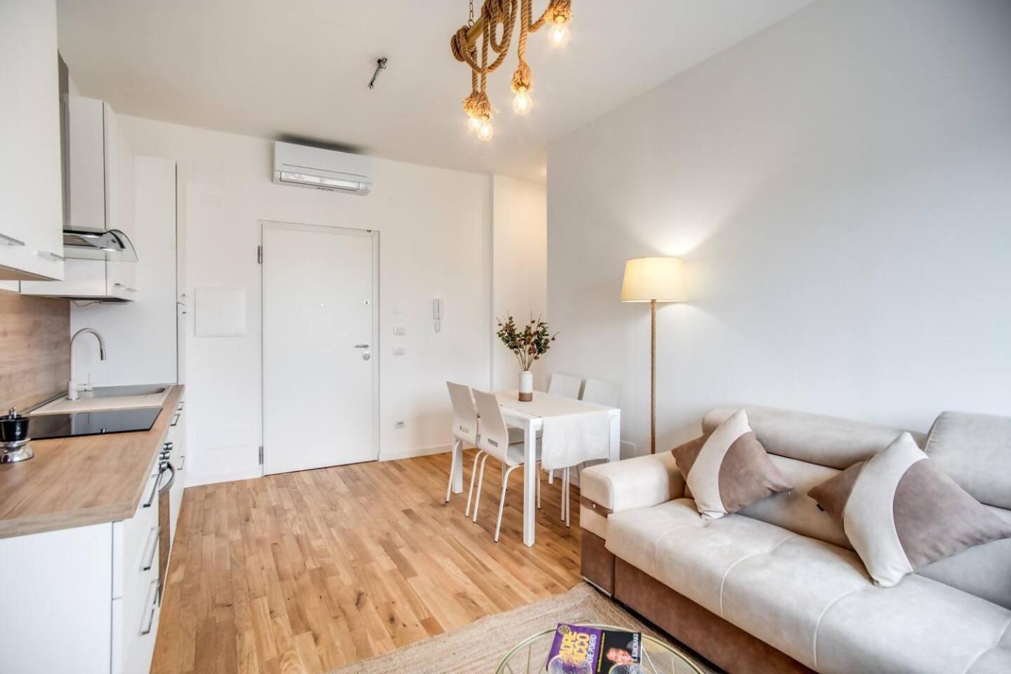 Naos Suite Close Popolo Square Rome Bagian luar foto