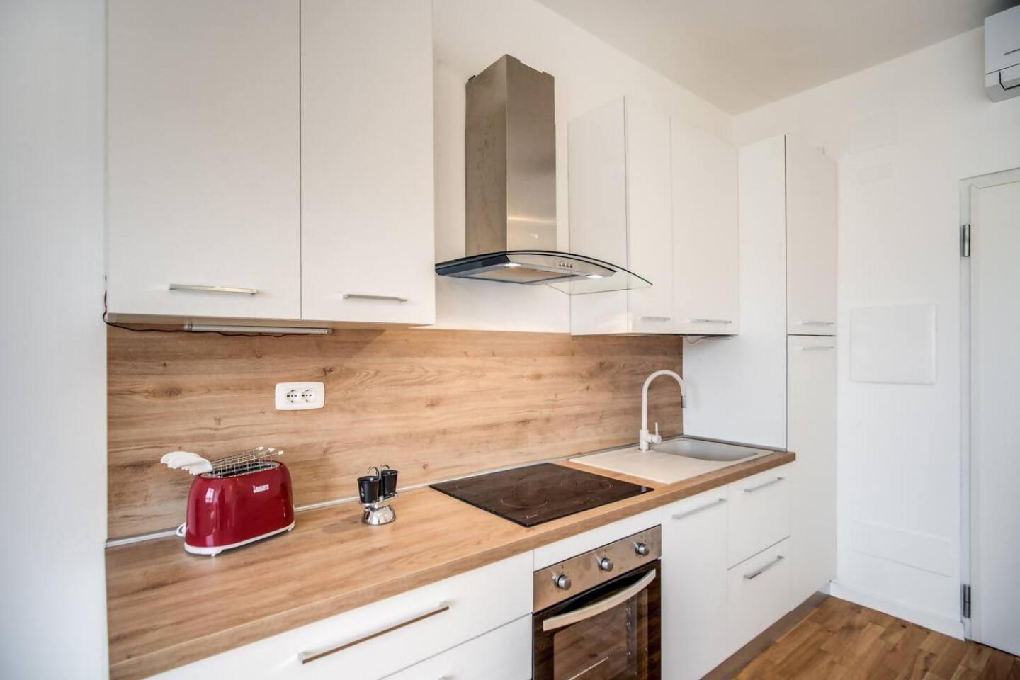 Naos Suite Close Popolo Square Rome Bagian luar foto