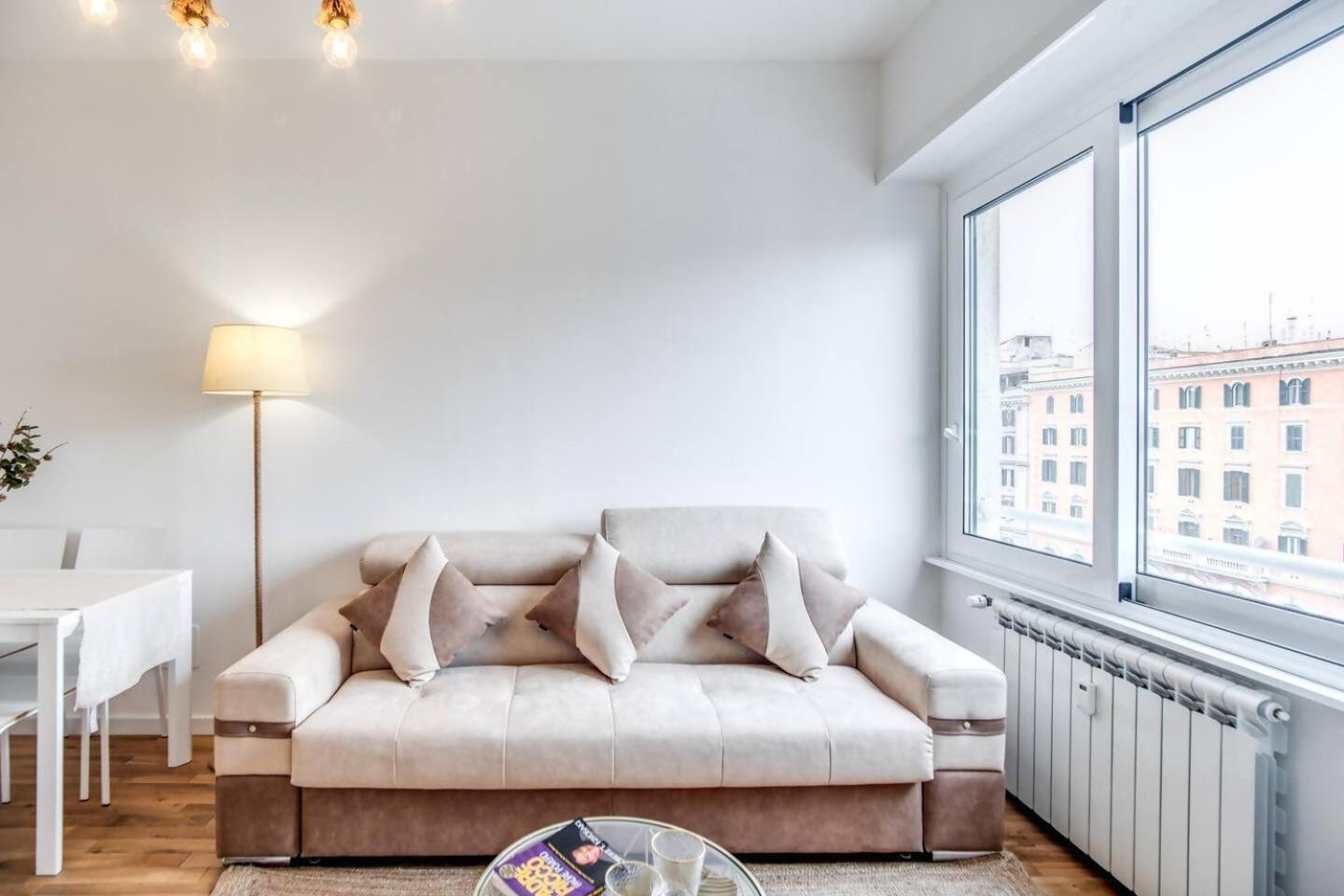Naos Suite Close Popolo Square Rome Bagian luar foto