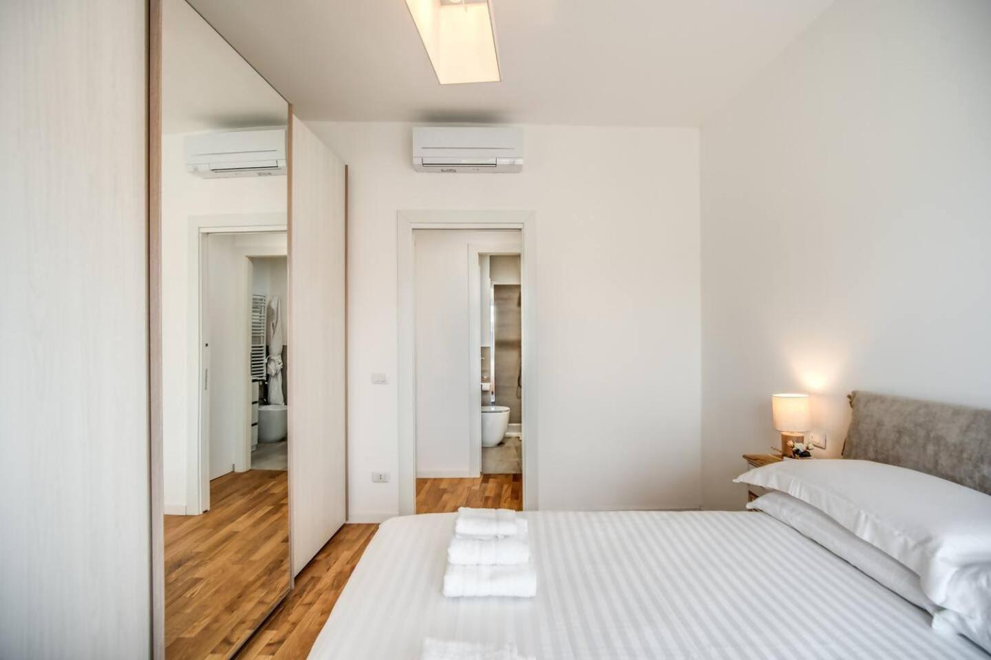 Naos Suite Close Popolo Square Rome Bagian luar foto