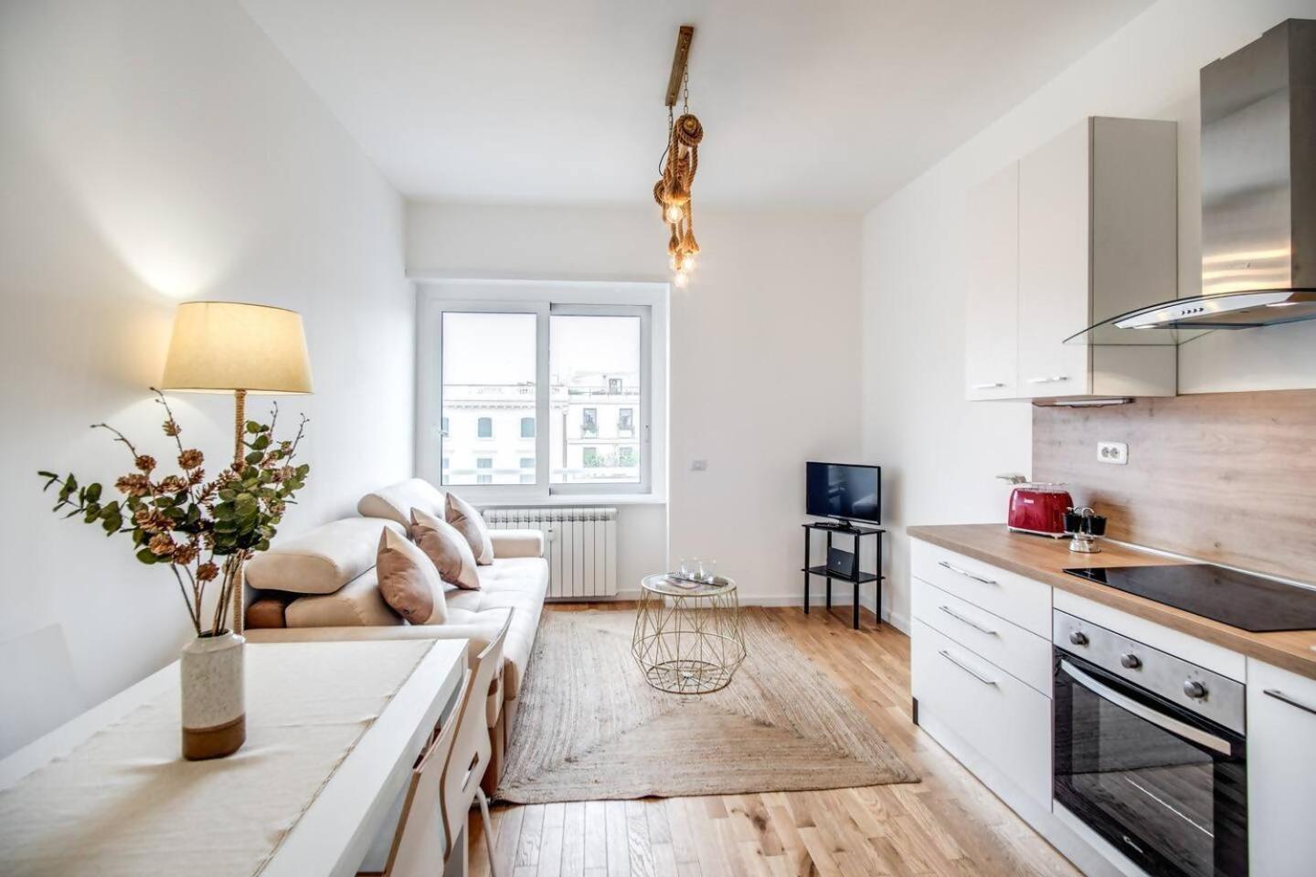 Naos Suite Close Popolo Square Rome Bagian luar foto